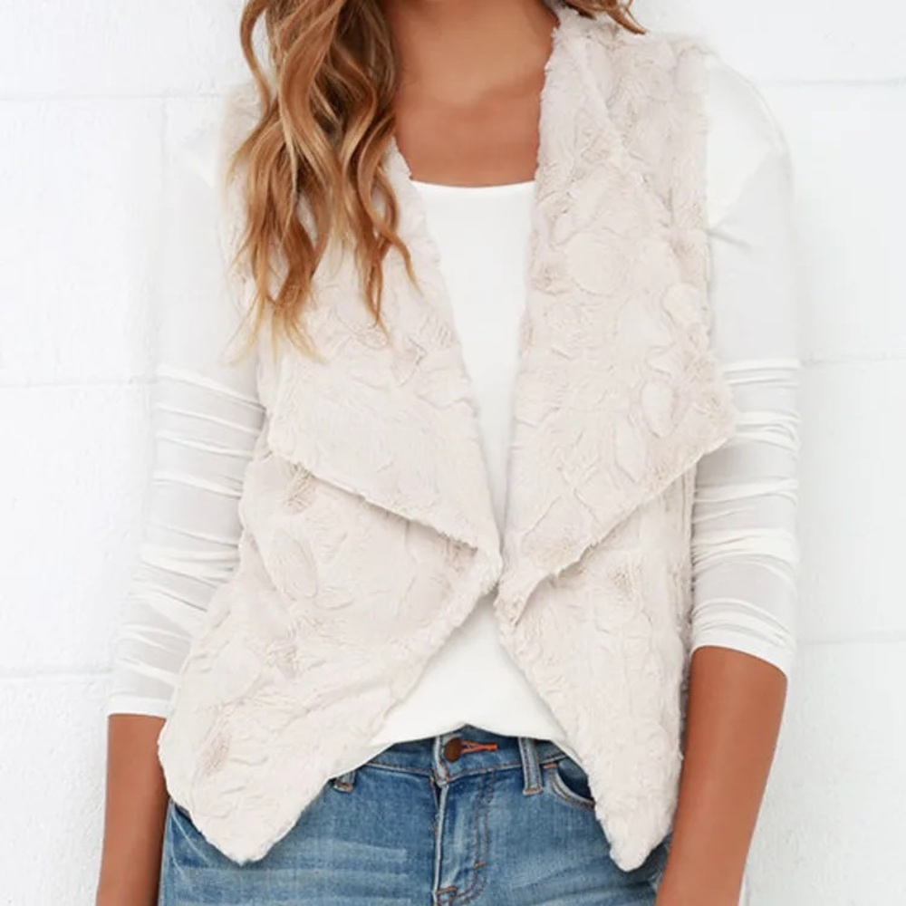 Jack by BB Dakota Cream Faux Fur Vest